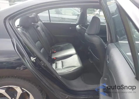 2016 Honda Accord Ex-L V-6 z USA, uszkodzony, nr VIN 1HGCR3F01GA011347